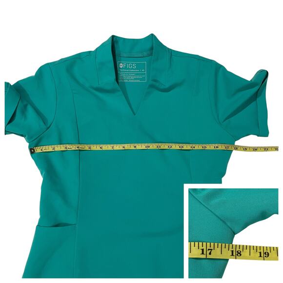 FIGS Inala Slim Top - Oasis - XS - Picture 6 of 16